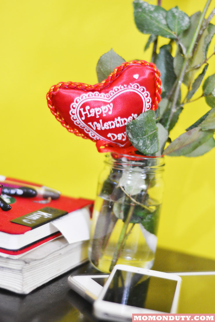 You are currently viewing Sweet Surprises, Yummy Food, and Funny Stories: Our Valentine’s Day 2015 Celebration
