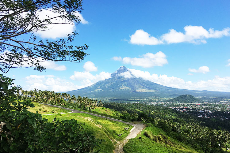 You are currently viewing Manila to Bicol Road Trip (Bicol Itinerary Included)